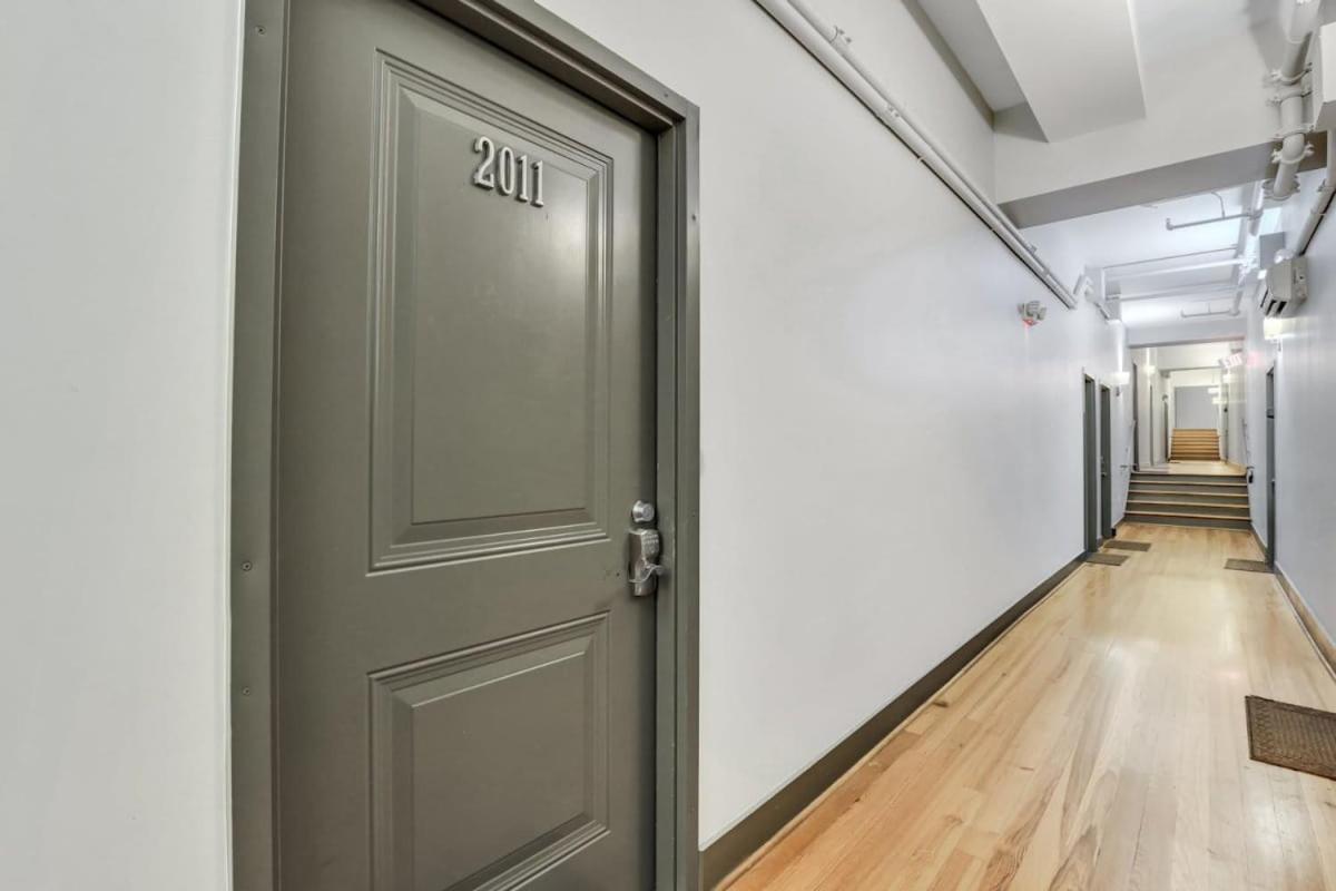 Lush Savannah Loft - Near Plant Riverside District 外观 照片