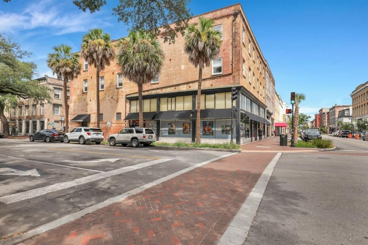 Lush Savannah Loft - Near Plant Riverside District 外观 照片