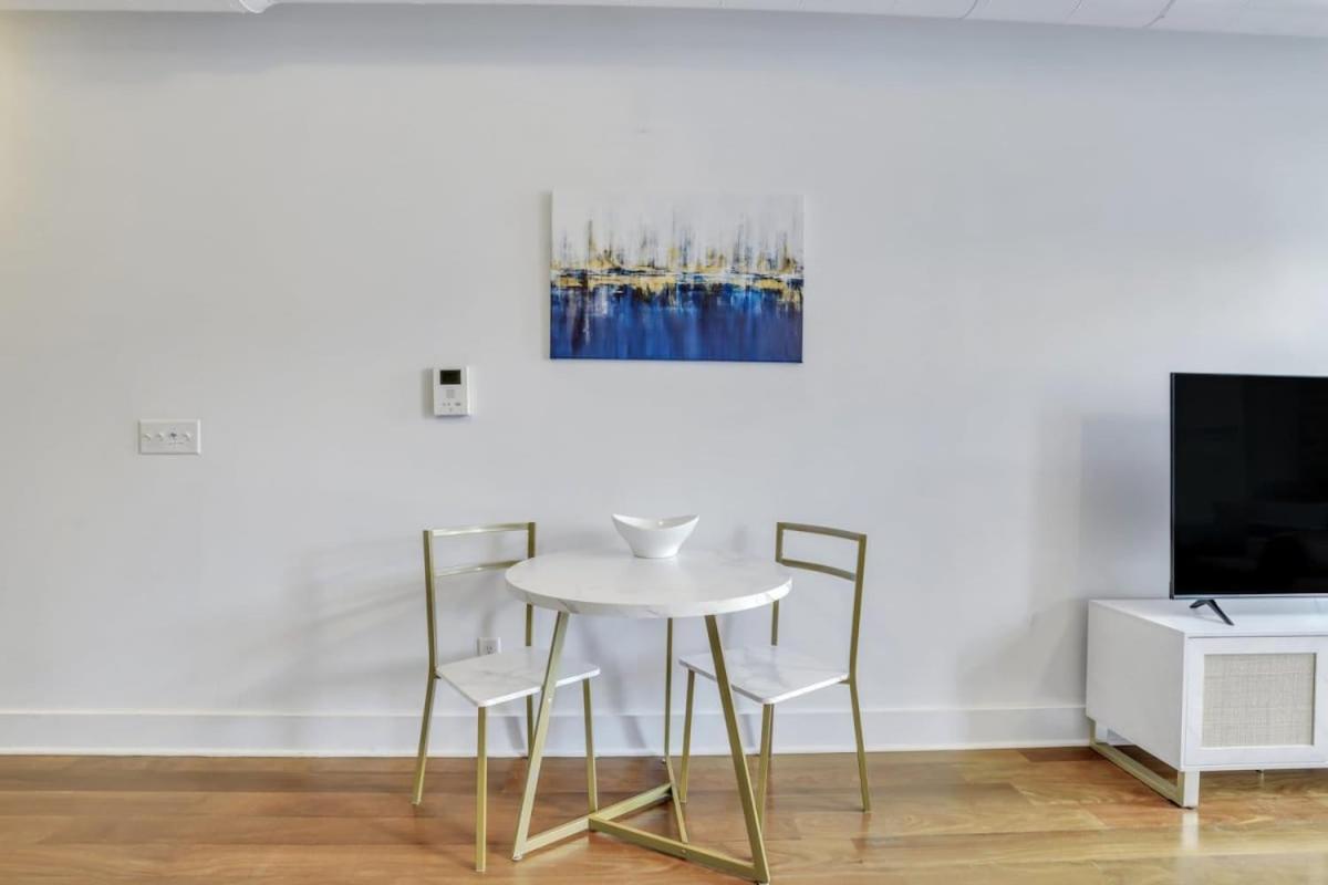 Lush Savannah Loft - Near Plant Riverside District 外观 照片